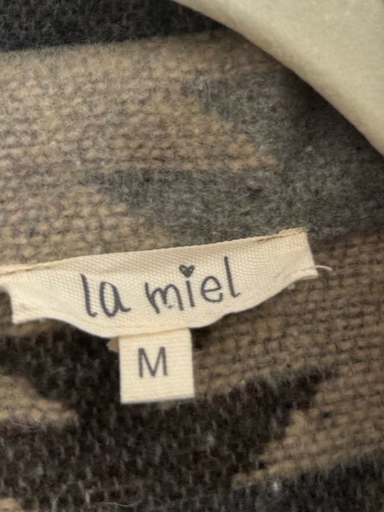 La Miel Aztec Shacket Jacket Oversized Boho Western Coachella Raw Hem Tribal M - Picture 6 of 7